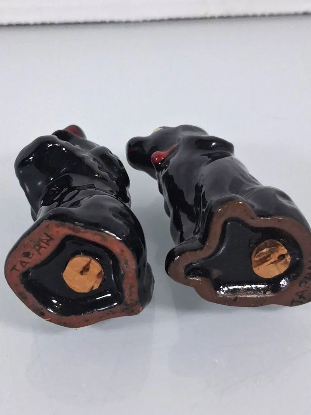 Vintage Black Redware Dog Cocker Salt & Pepper Shakers Japan 1950's